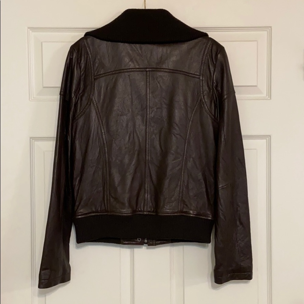 Leather jacket. - Picture 2 of 6